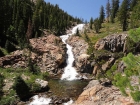 The impressive water fall on Minaret Creek from the trail.