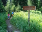 Leaving the trailhead.