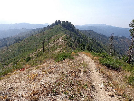 Hiking to Rabbit Peak