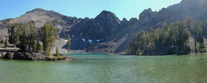 Upper Deer Lake panorama. Simpson Peak is on the left.