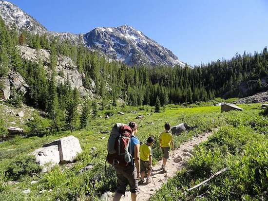 On the trail to Farley Lake.