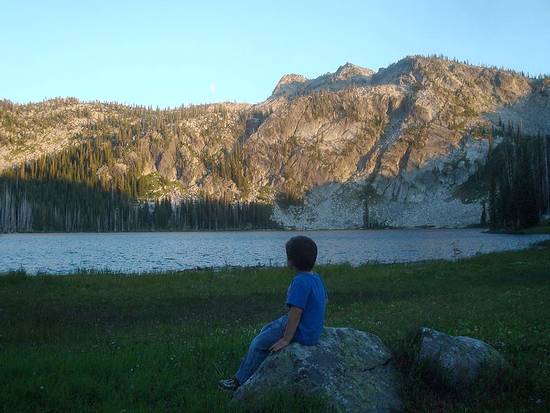 Sunset and moonrise at Upper Hazard Lake