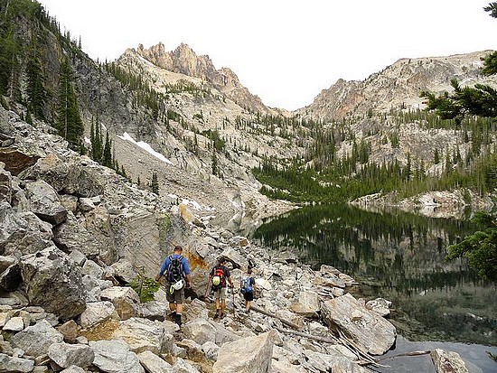 Mount Heyburn Bench Lakes approach.